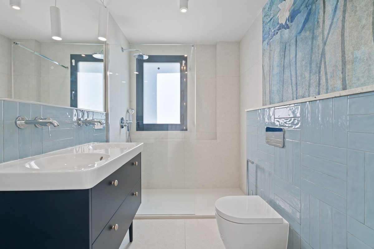 4 Bed Townhouse for sale in Elviria Costa Del Sol, Málaga, Spain