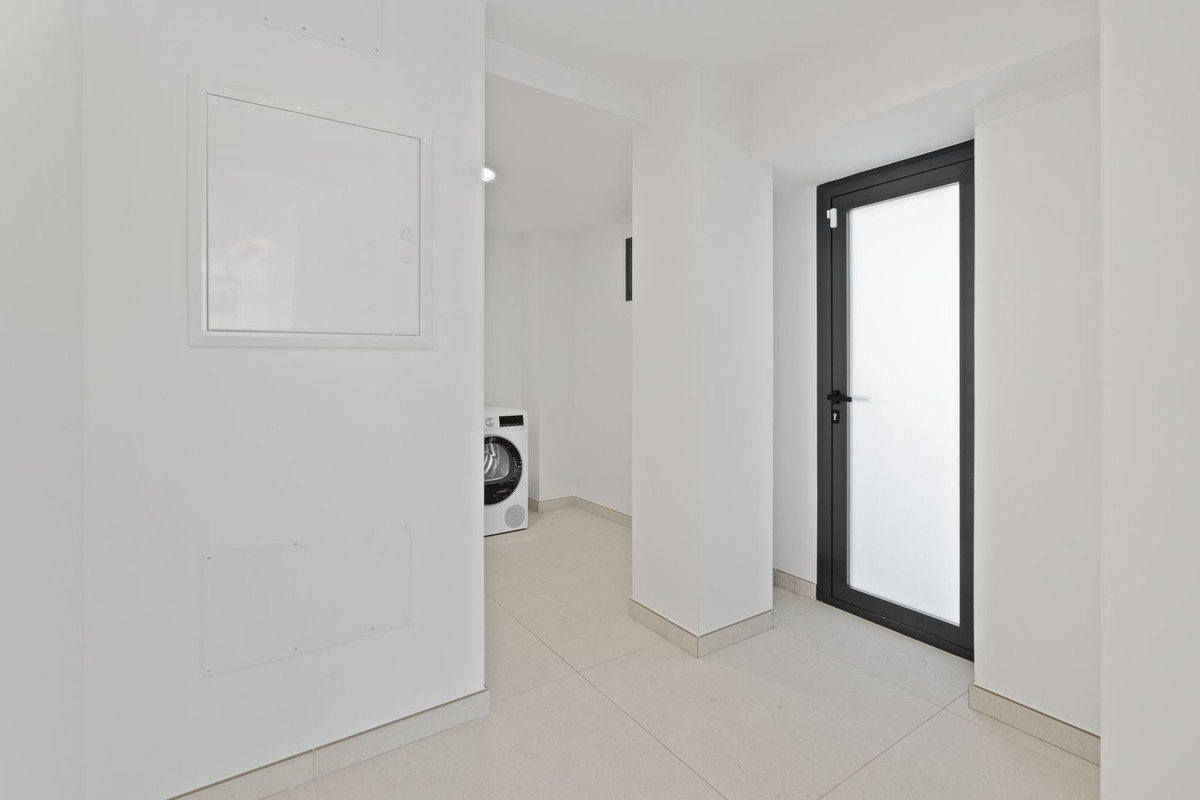 4 Bed Townhouse for sale in Elviria Costa Del Sol, Málaga, Spain