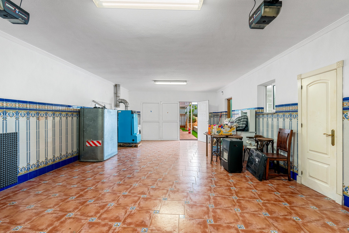 4 Bed Townhouse for sale in Torrevieja Costa Blanca, Alicante, Spain