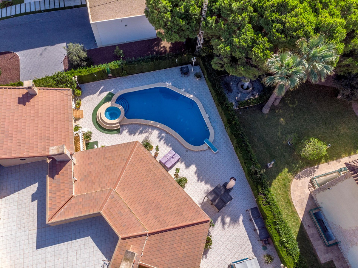 3 Bed Townhouse for sale in Cabo Roig Costa Blanca, Alicante, Spain