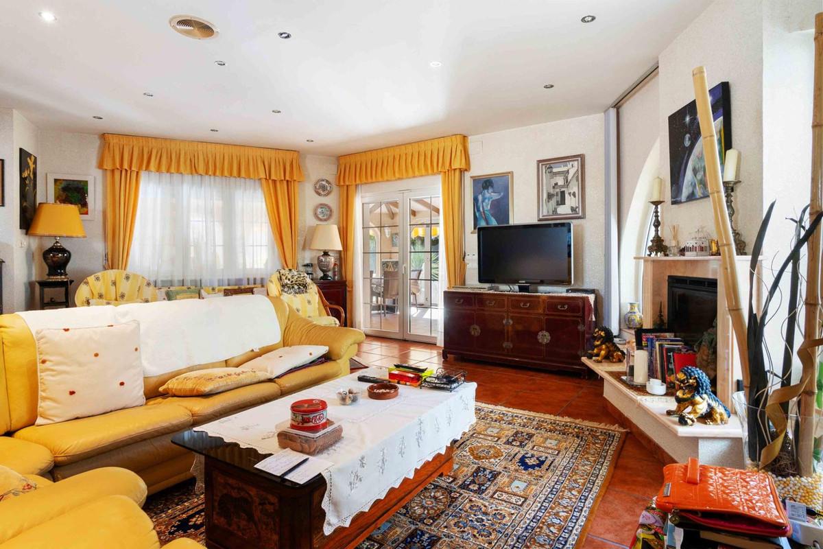 3 Bed Townhouse for sale in Cabo Roig Costa Blanca, Alicante, Spain