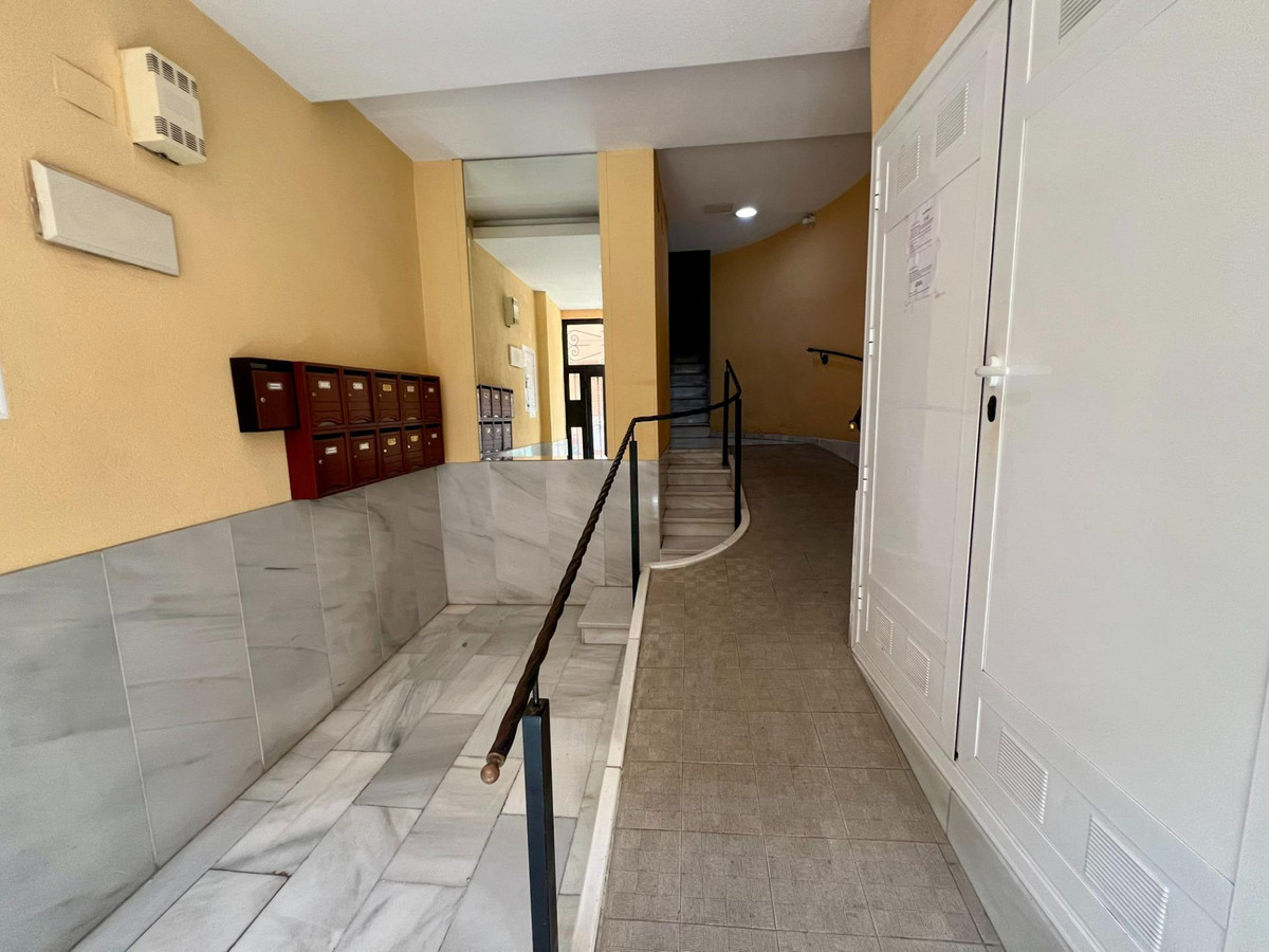 Se vende Oficina  en Costa Blanca, Alicante, España