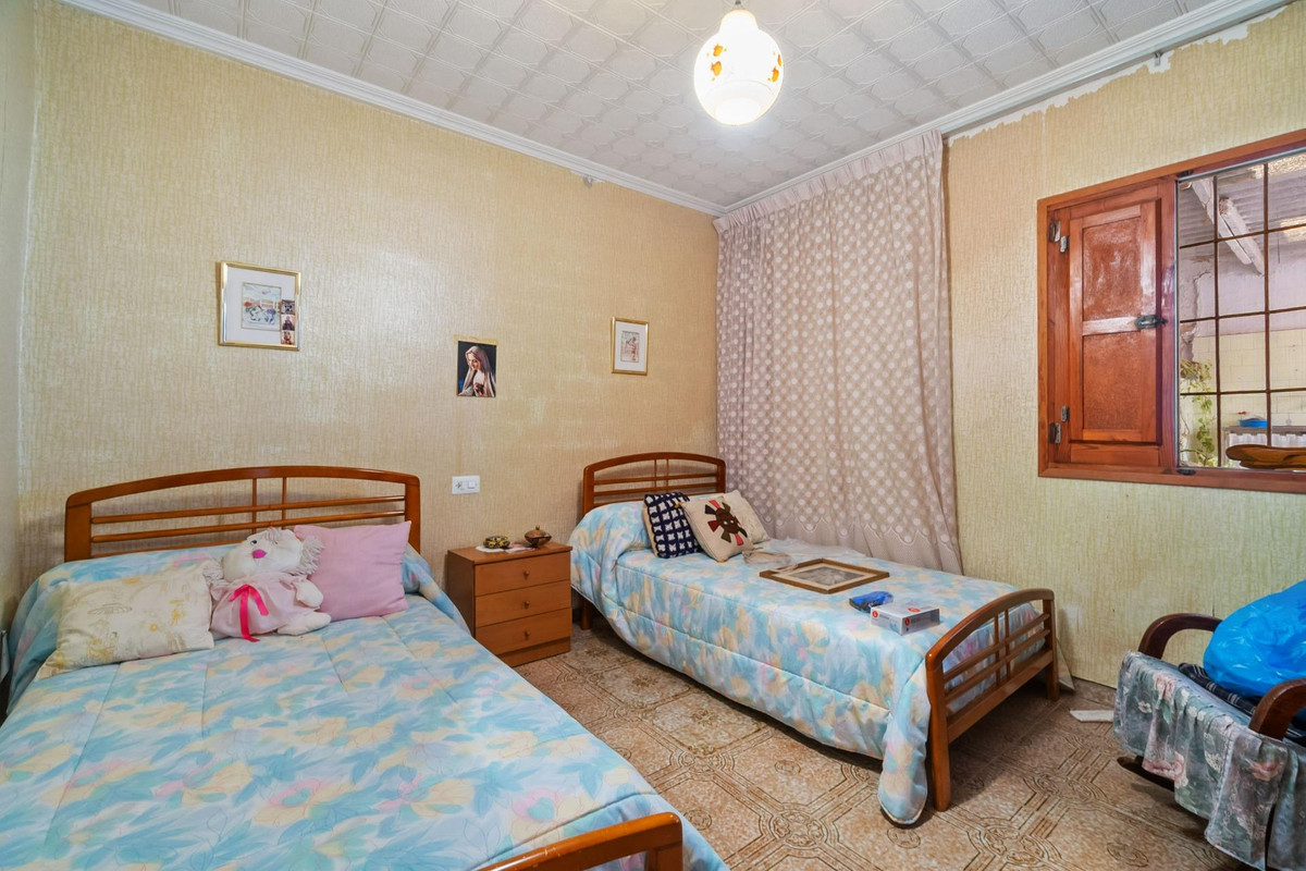 Se vende Finca - Cortijo de 4 dormitorios en Costa Blanca, Alicante, España