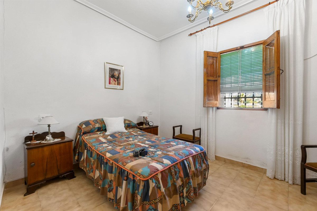 Se vende Finca - Cortijo de 4 dormitorios en Costa Blanca, Alicante, España