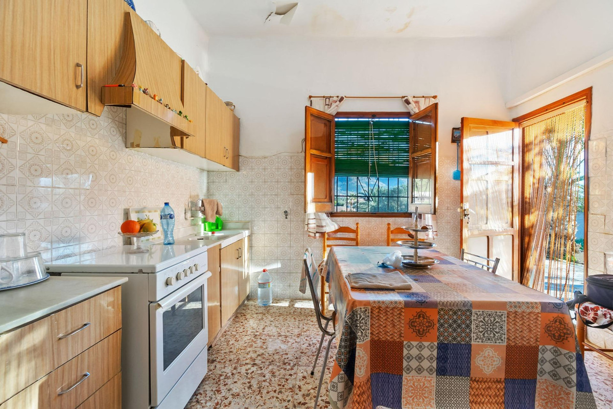 Se vende Finca - Cortijo de 4 dormitorios en Costa Blanca, Alicante, España