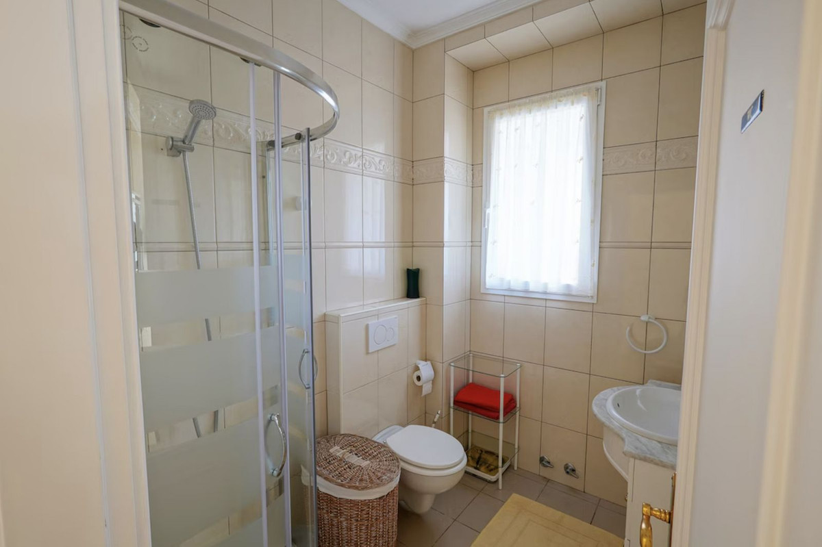 7 Bed Townhouse for sale in Hacienda Las Chapas Costa Del Sol, Málaga, Spain