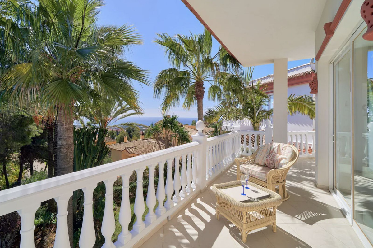 7 Bed Townhouse for sale in Hacienda Las Chapas Costa Del Sol, Málaga, Spain