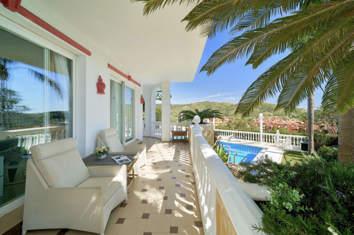 7 Bed Townhouse for sale in Hacienda Las Chapas Costa Del Sol, Málaga, Spain