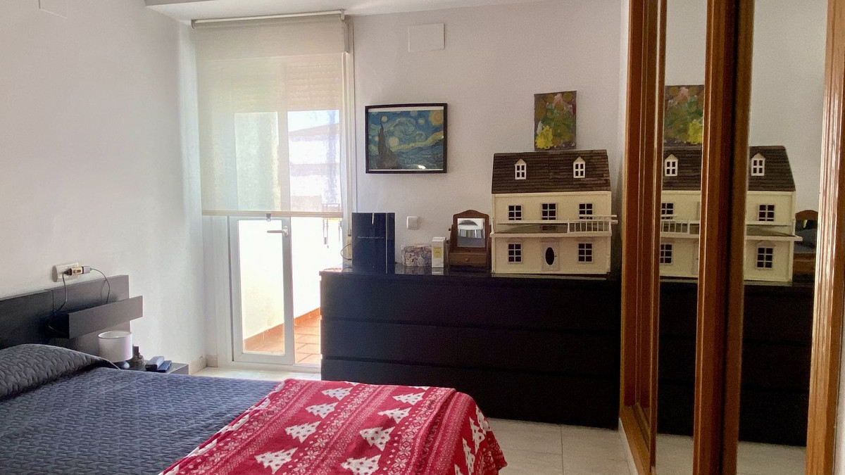 2 Bed Apartment for sale in Benalmadena Costa Costa Del Sol, Málaga, Spain