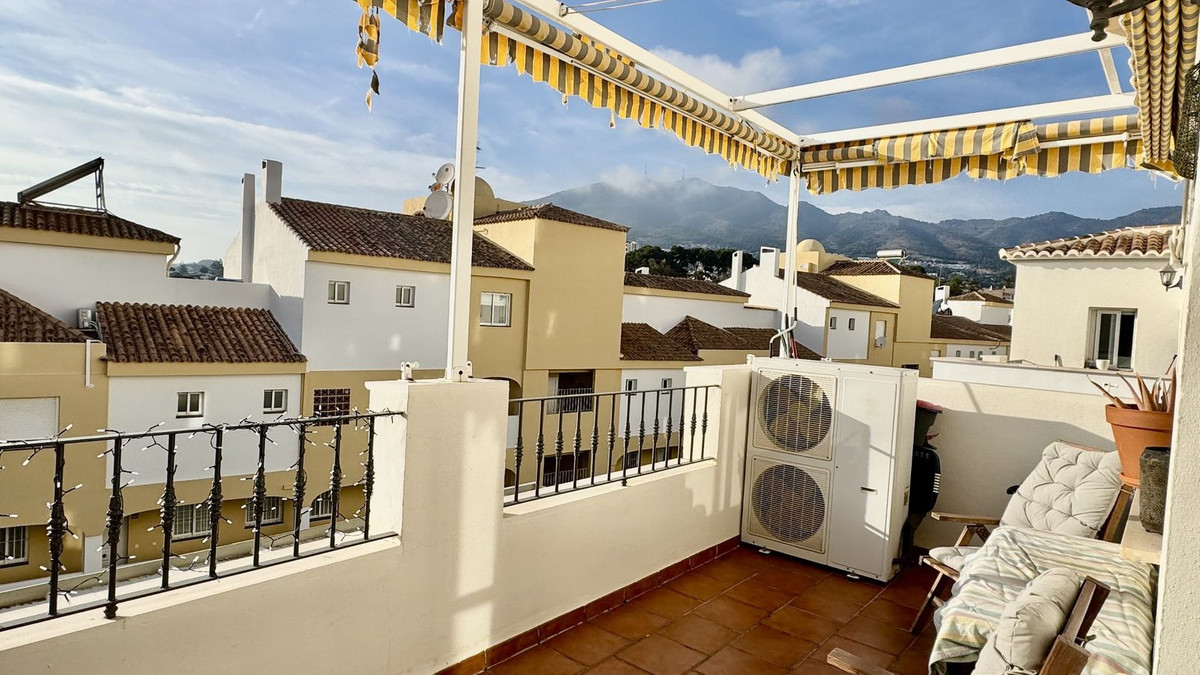 2 Bed Apartment for sale in Benalmadena Costa Costa Del Sol, Málaga, Spain