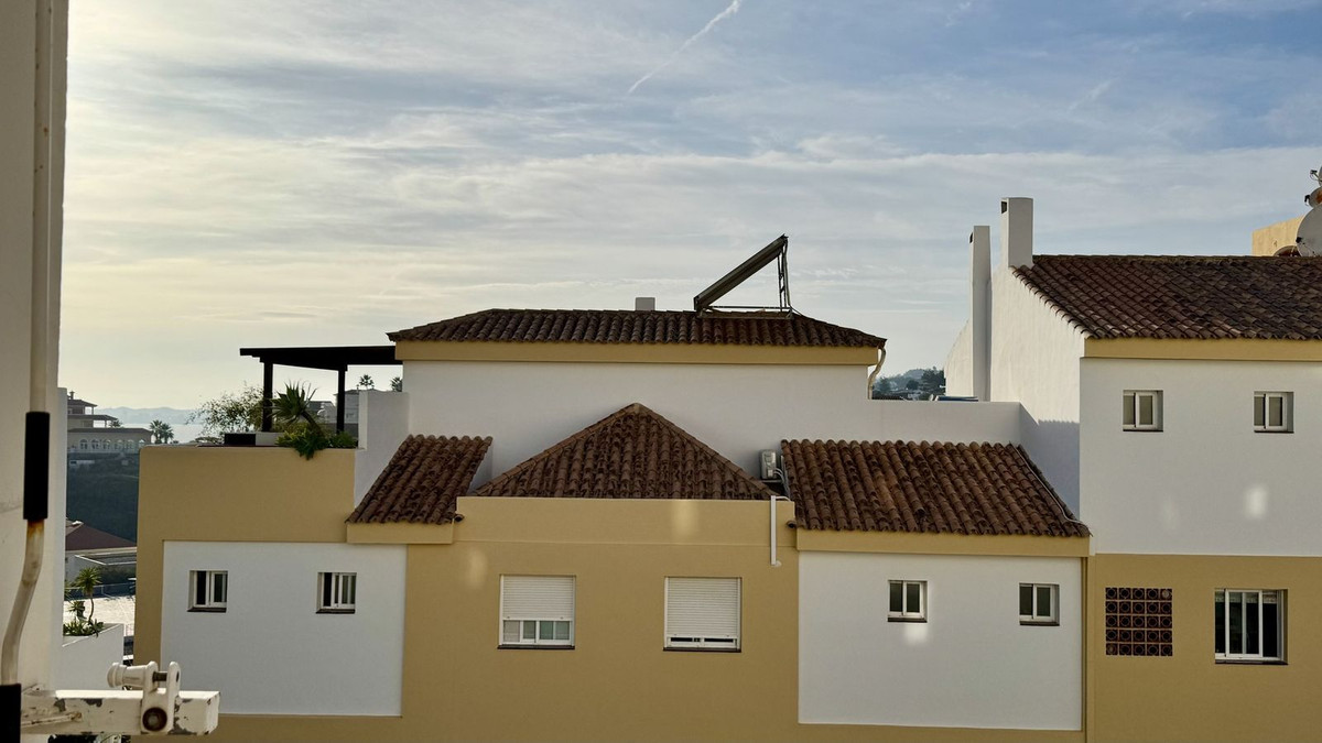 2 Bed Apartment for sale in Benalmadena Costa Costa Del Sol, Málaga, Spain