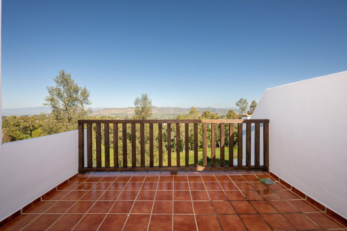 4 Bed Townhouse for sale in Alhaurín De La Torre Costa Del Sol, Málaga, Spain