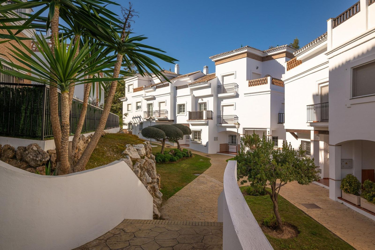 4 Bed Townhouse for sale in Alhaurín De La Torre Costa Del Sol, Málaga, Spain