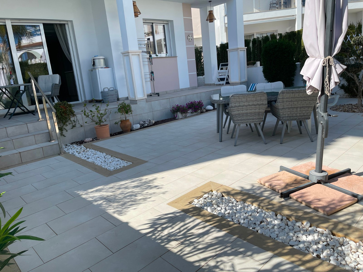 Se vende Apartamento Planta Baja de 2 dormitorios en Costa Blanca, Alicante, España