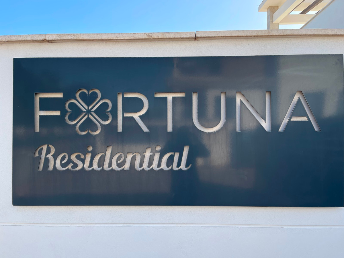Se vende Apartamento Planta Baja de 2 dormitorios en Costa Blanca, Alicante, España