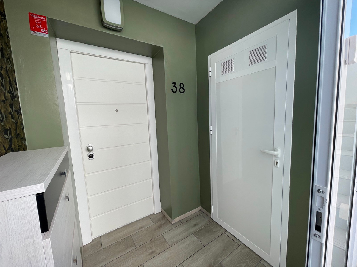 Se vende Apartamento Planta Baja de 2 dormitorios en Costa Blanca, Alicante, España