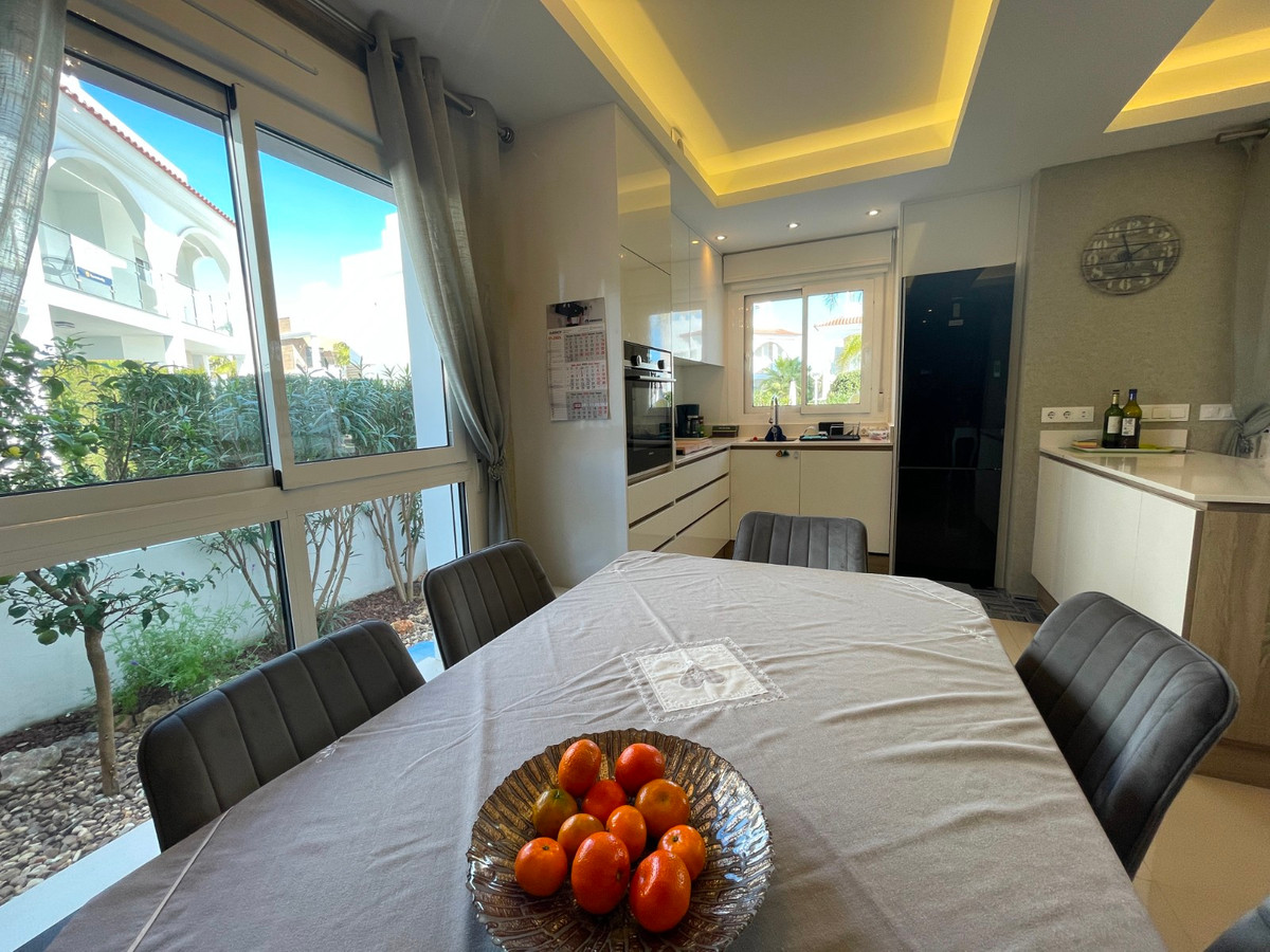 Se vende Apartamento Planta Baja de 2 dormitorios en Costa Blanca, Alicante, España