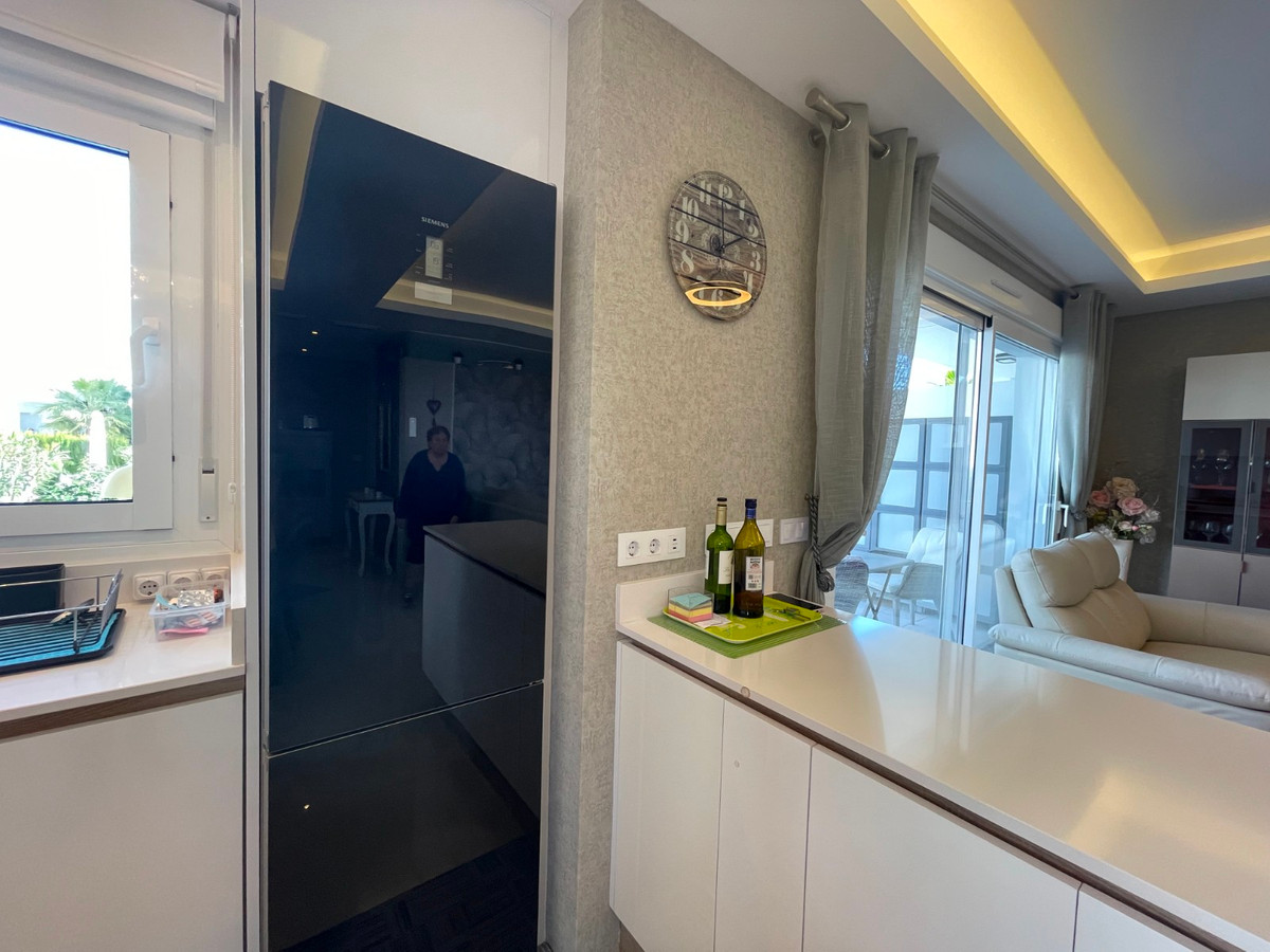 Se vende Apartamento Planta Baja de 2 dormitorios en Costa Blanca, Alicante, España