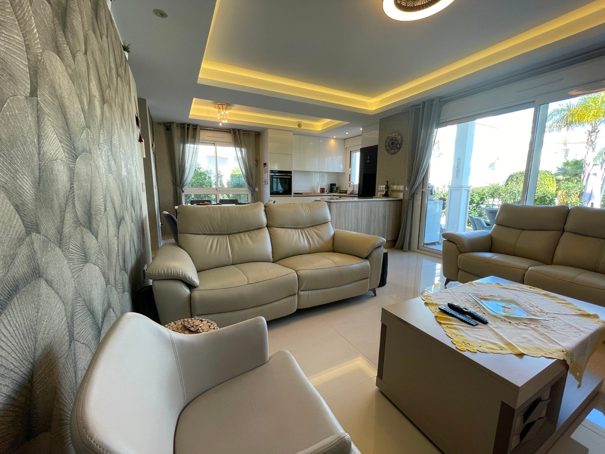 Se vende Apartamento Planta Baja de 2 dormitorios en Costa Blanca, Alicante, España