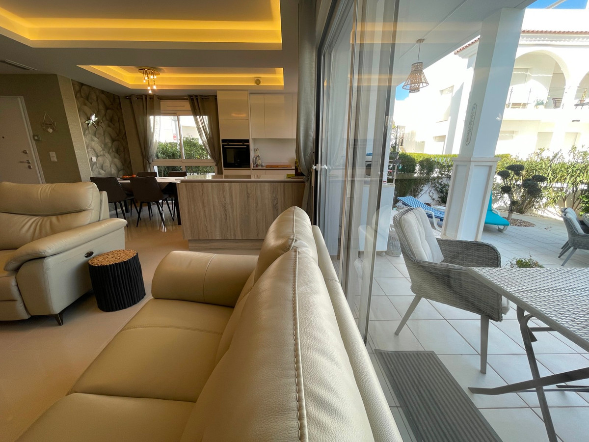 Se vende Apartamento Planta Baja de 2 dormitorios en Costa Blanca, Alicante, España