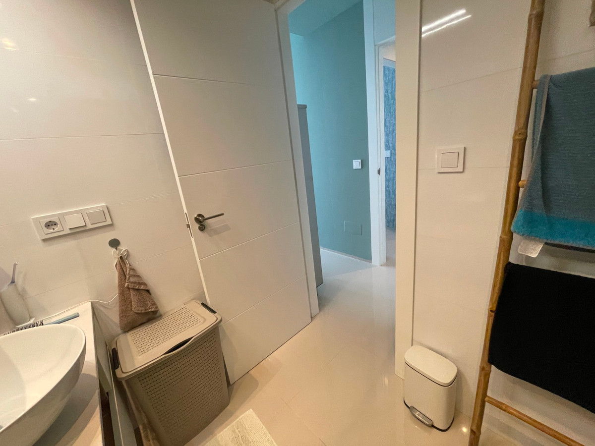 Se vende Apartamento Planta Baja de 2 dormitorios en Costa Blanca, Alicante, España