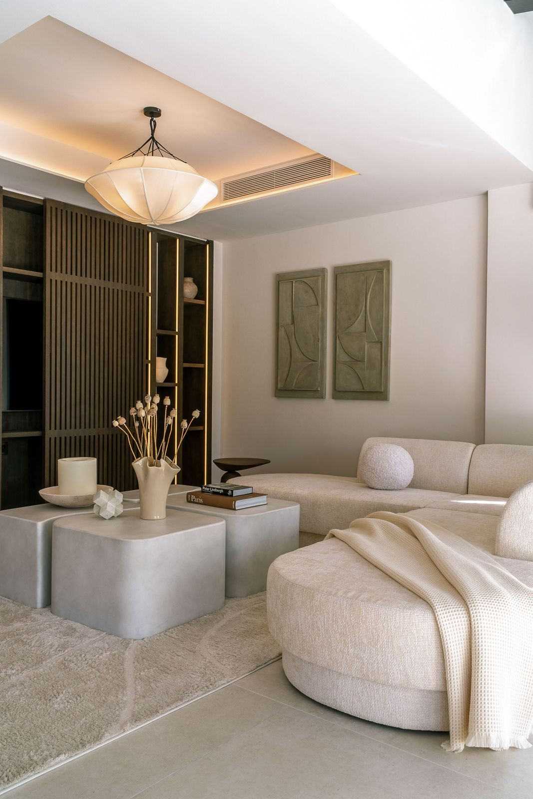 5 Bed Townhouse for sale in Nueva Andalucía Costa Del Sol, Málaga, Spain