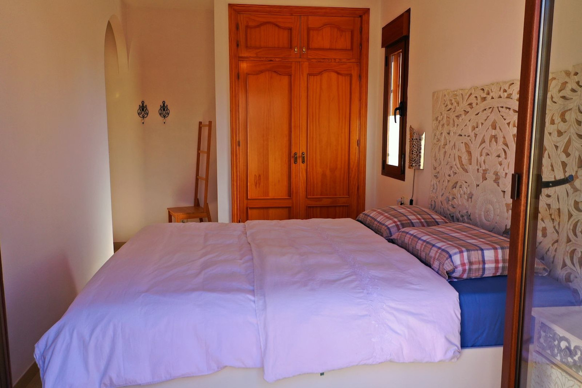 3 Bed Townhouse for sale in Nerja Costa Del Sol East, Málaga, Spain