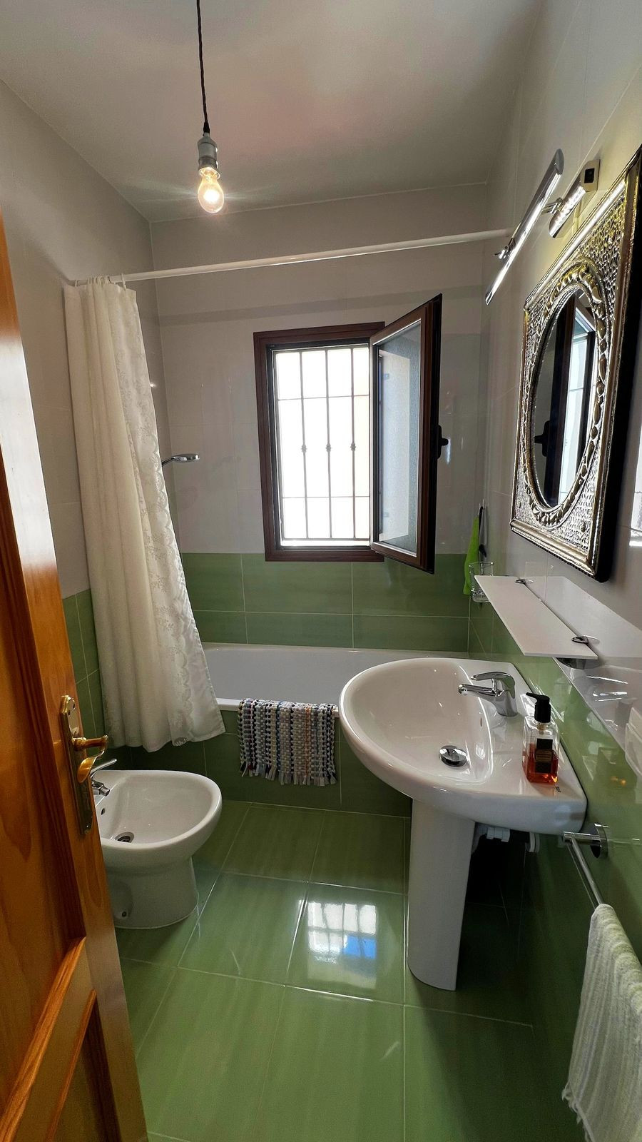 3 Bed Townhouse for sale in Nerja Costa Del Sol East, Málaga, Spain