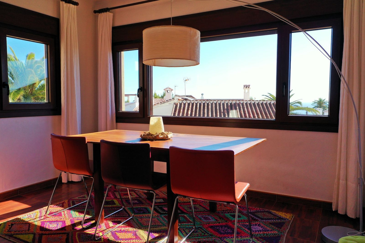 3 Bed Townhouse for sale in Nerja Costa Del Sol East, Málaga, Spain