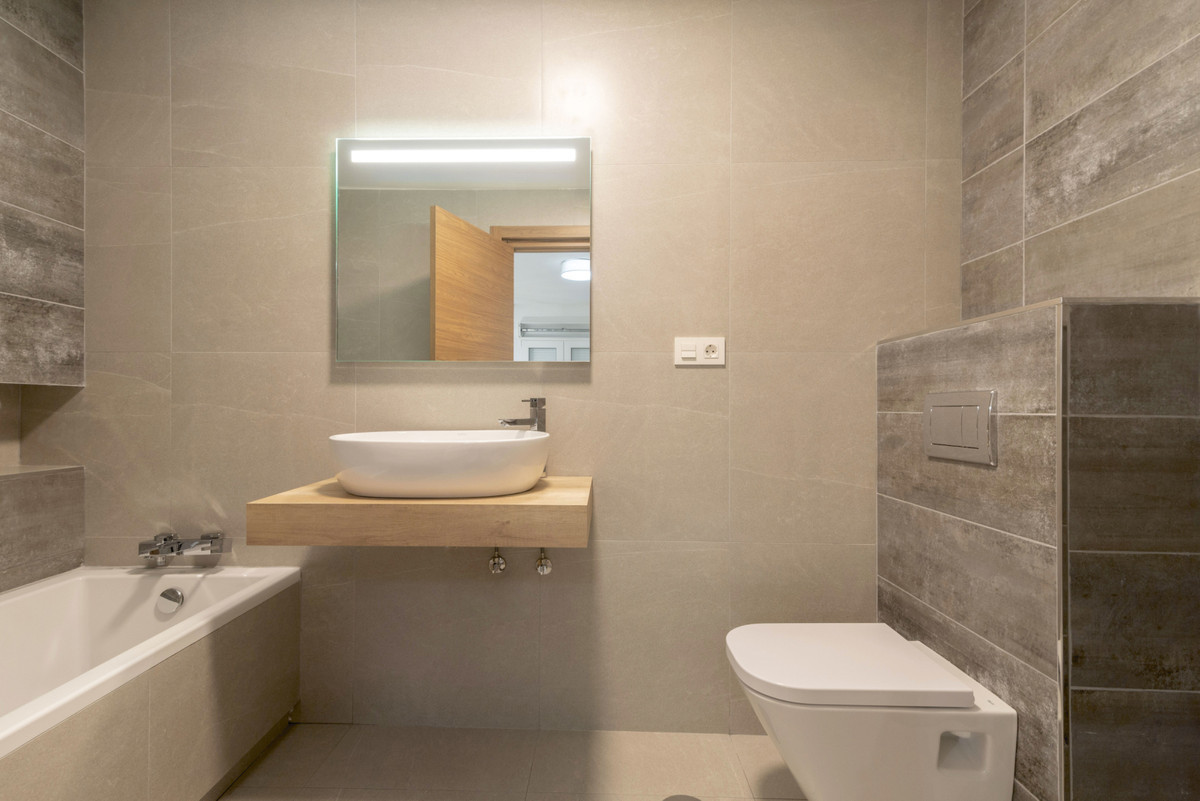 3 Bed Apartment for sale in Puerto Banús Costa Del Sol, Málaga, Spain