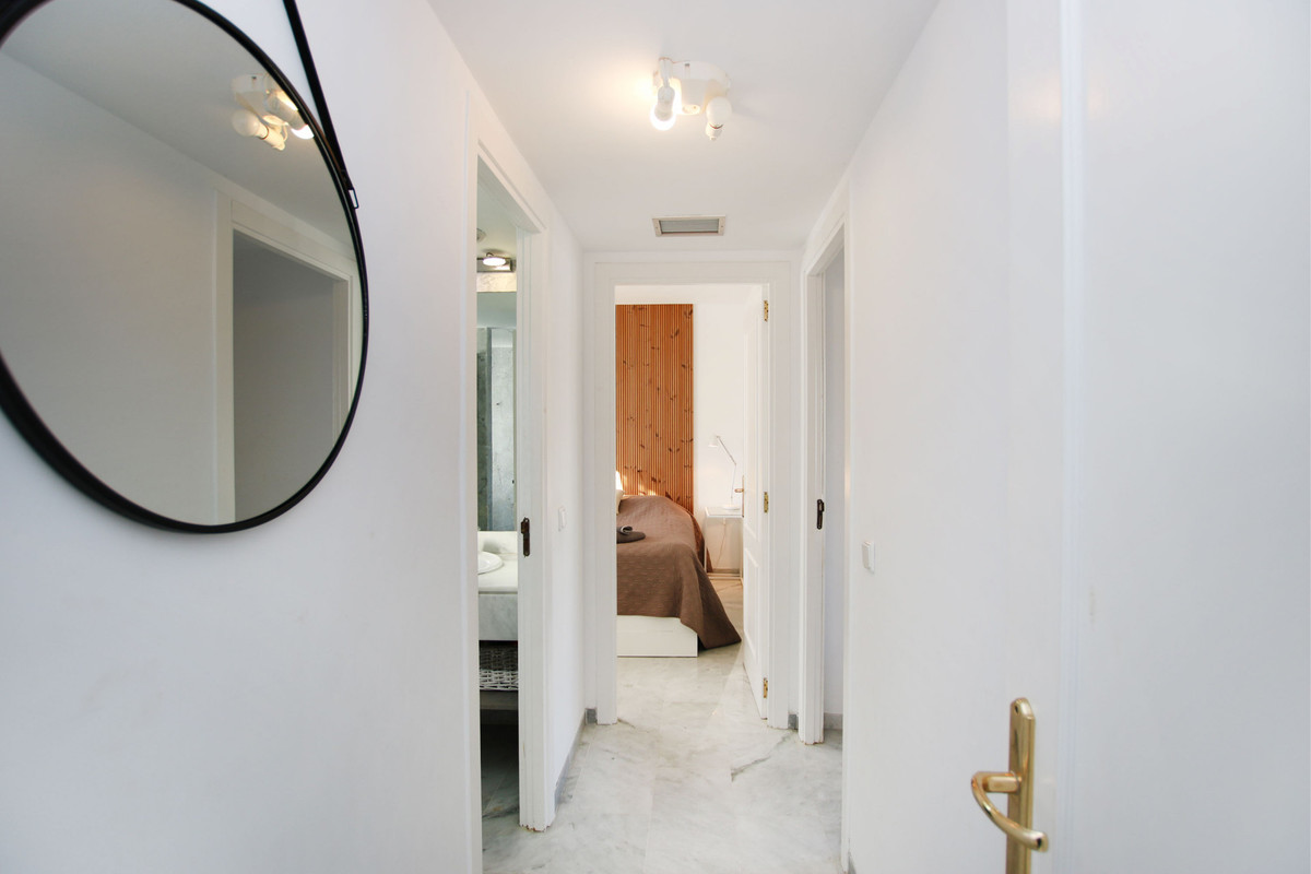 3 Bed Apartment for sale in Nueva Andalucía Costa Del Sol, Málaga, Spain