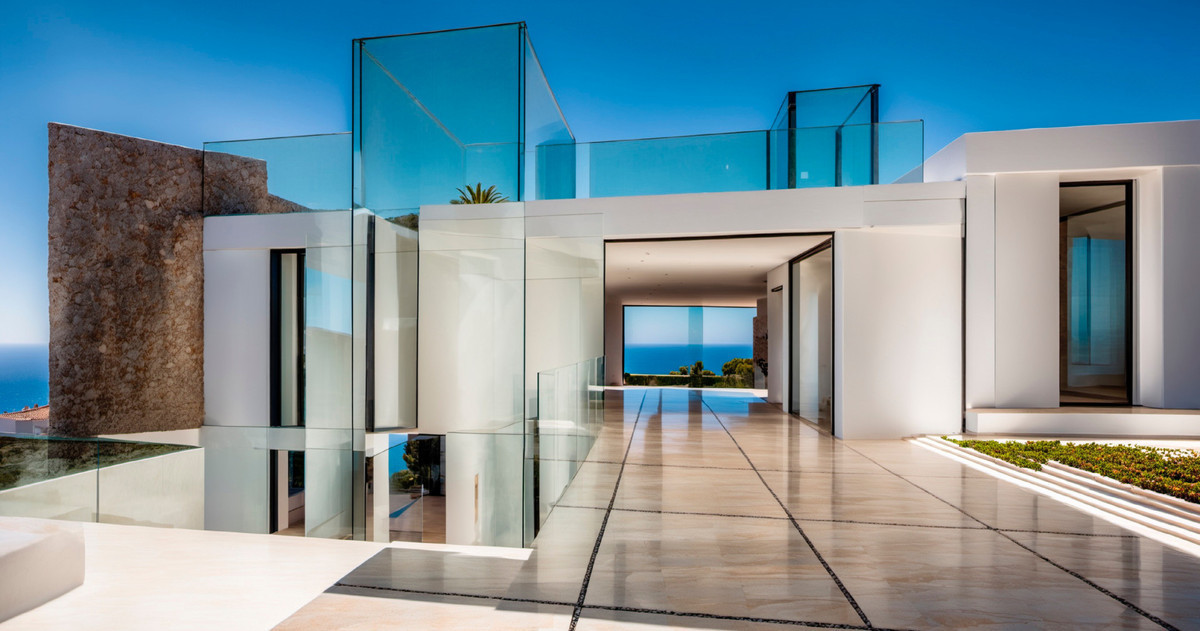 Se vende Villa - Chalet de 6 dormitorios en Costa Del Sol, Málaga, España
