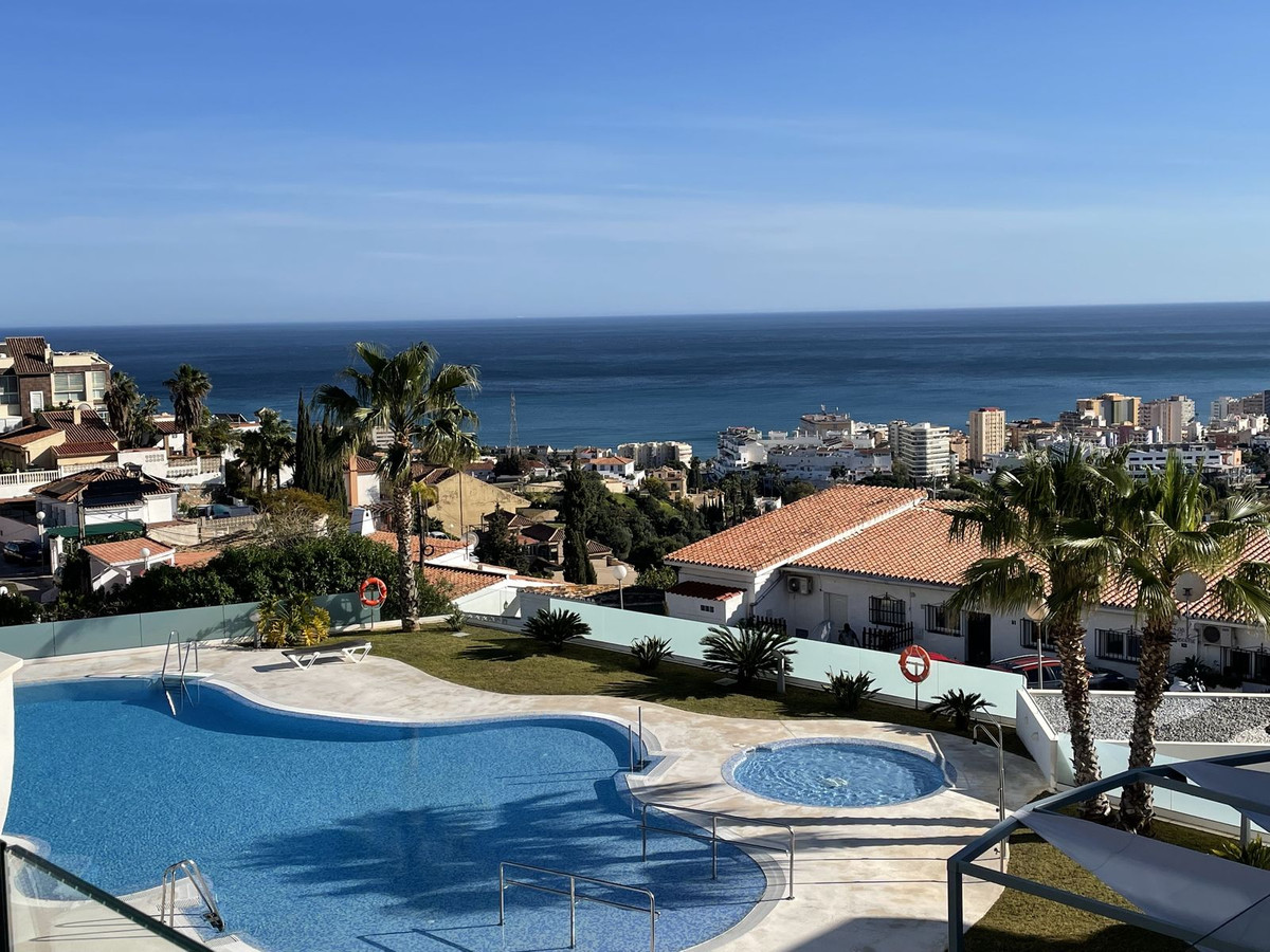 2 Bed Apartment for sale in Torreblanca Costa Del Sol, Málaga, Spain