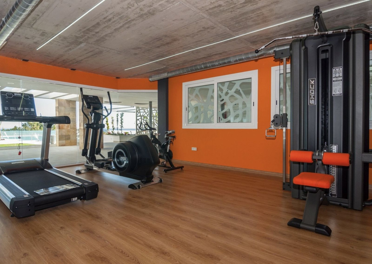 2 Bed Apartment for sale in Torreblanca Costa Del Sol, Málaga, Spain