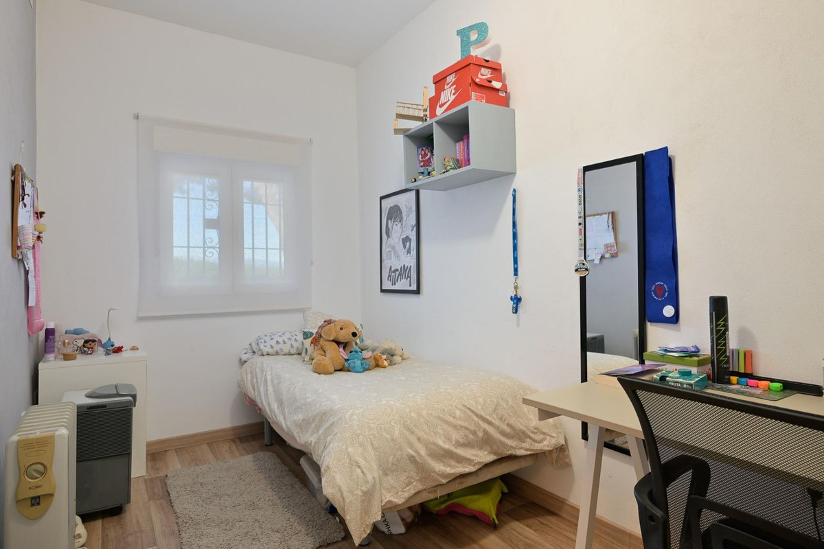 3 Bed Townhouse for sale in Alhaurín El Grande Costa Del Sol, Málaga, Spain