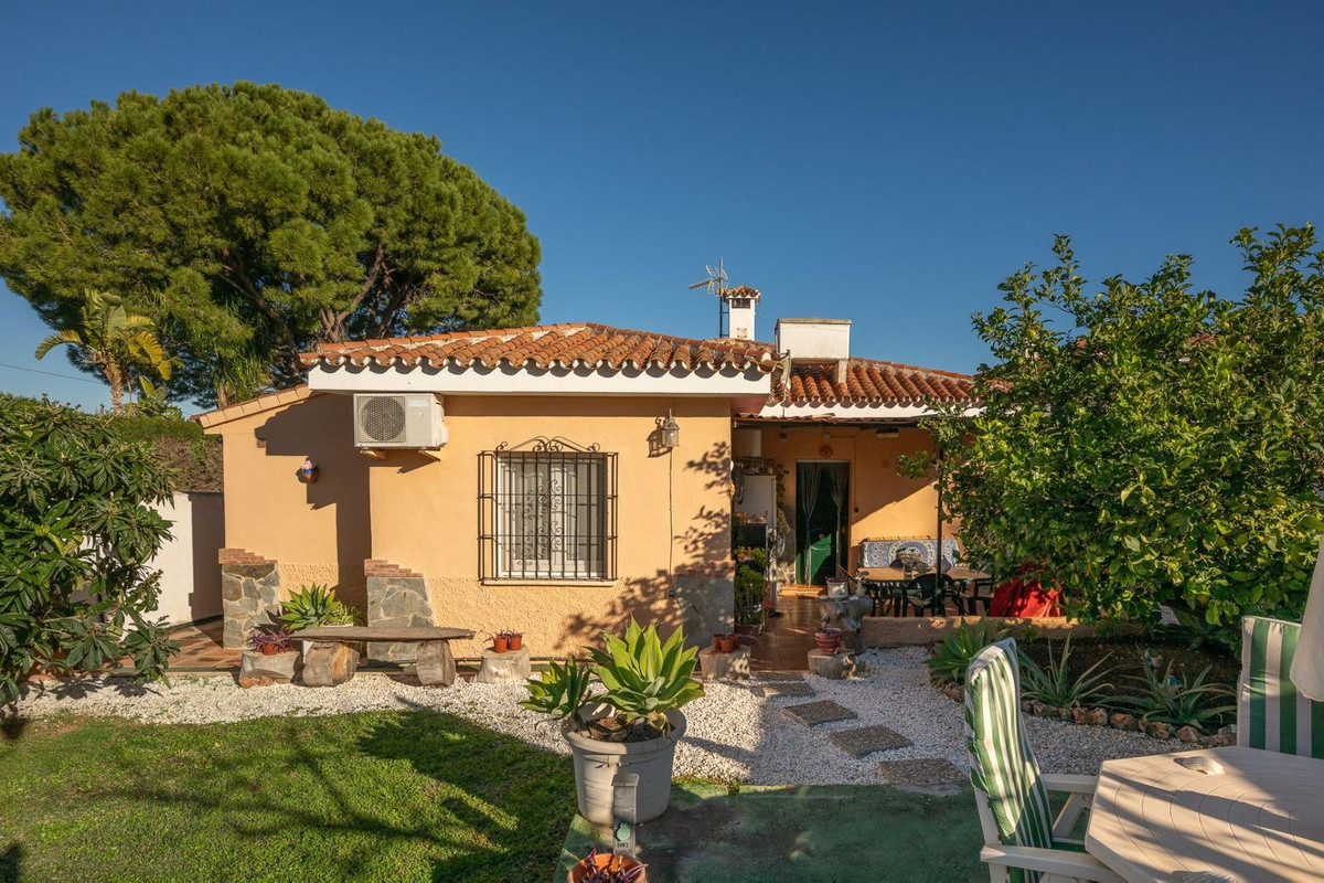 3 Bed Townhouse for sale in Alhaurín El Grande Costa Del Sol, Málaga, Spain