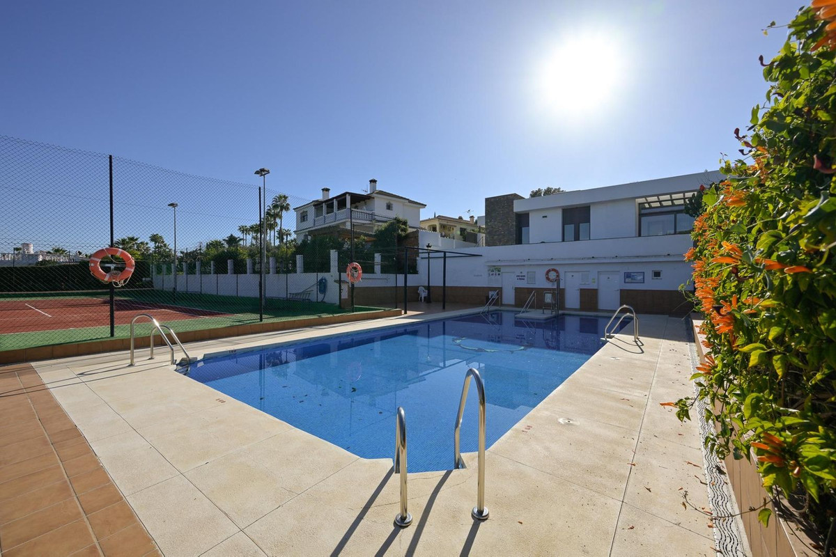 3 Bed Townhouse for sale in Alhaurín El Grande Costa Del Sol, Málaga, Spain