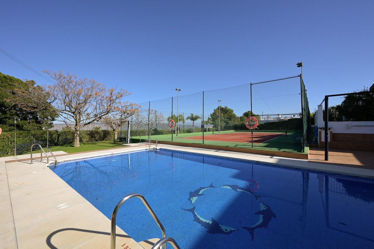 3 Bed Townhouse for sale in Alhaurín El Grande Costa Del Sol, Málaga, Spain