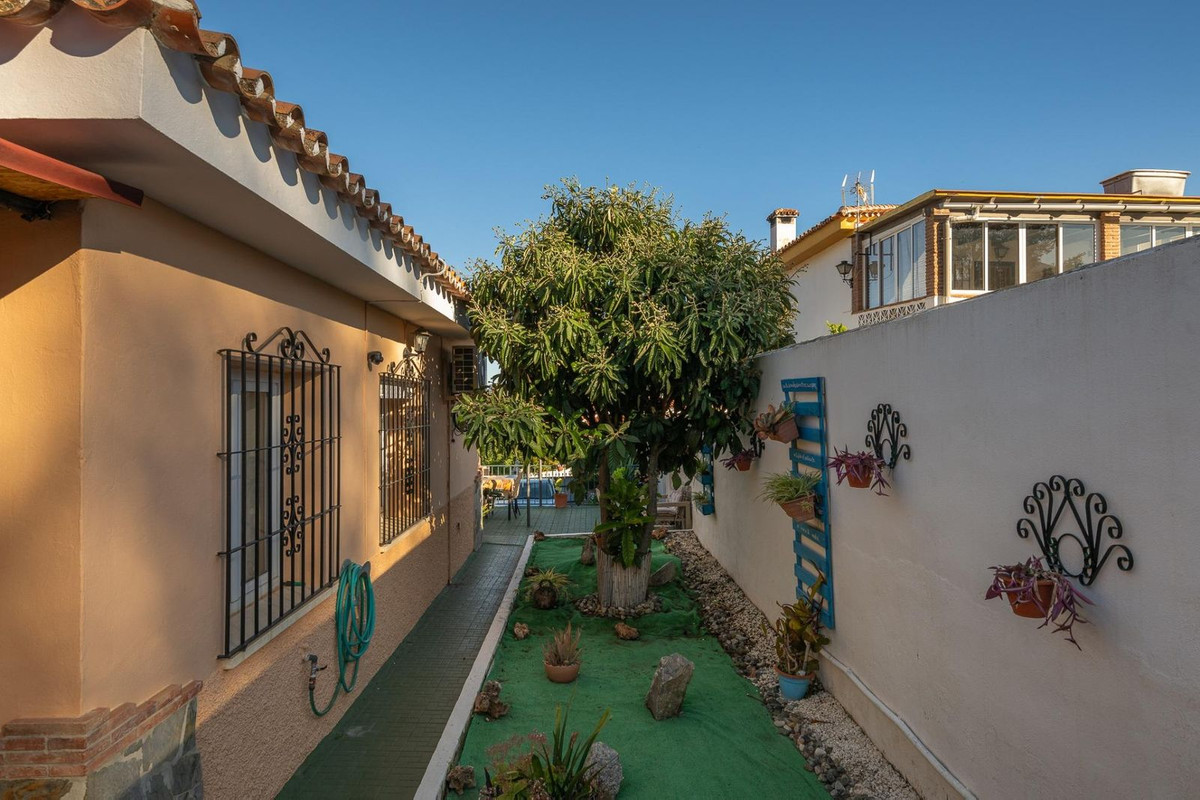 3 Bed Townhouse for sale in Alhaurín El Grande Costa Del Sol, Málaga, Spain