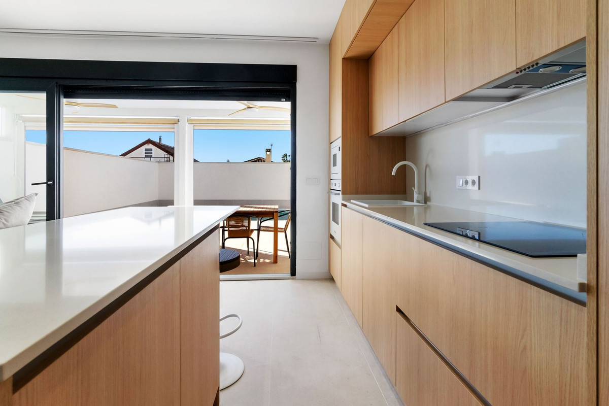 Se vende Villa - Chalet de 3 dormitorios en Costa Blanca, Alicante, España
