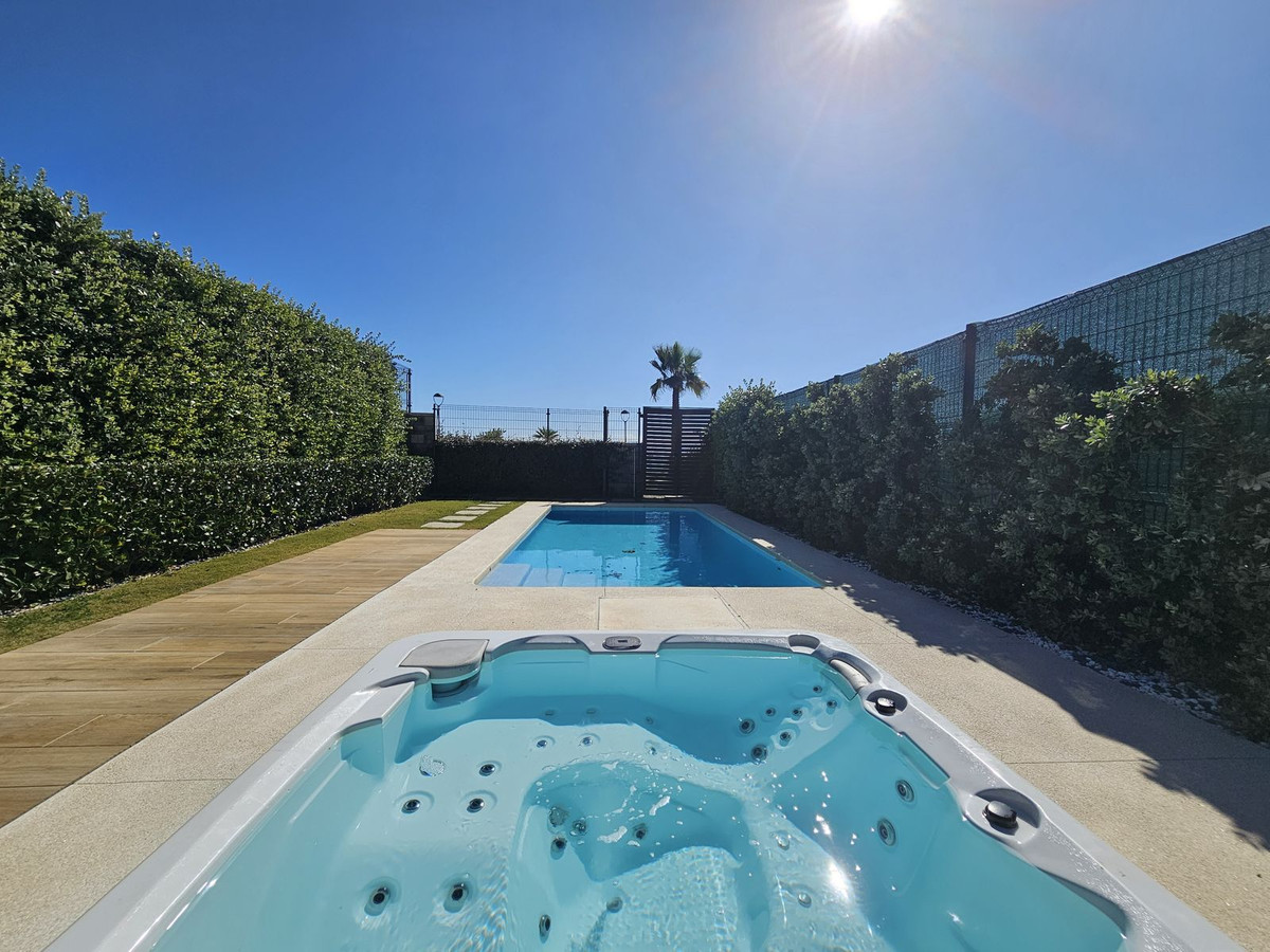 Se vende Adosada de 4 dormitorios en Costa Del Sol, Málaga, España