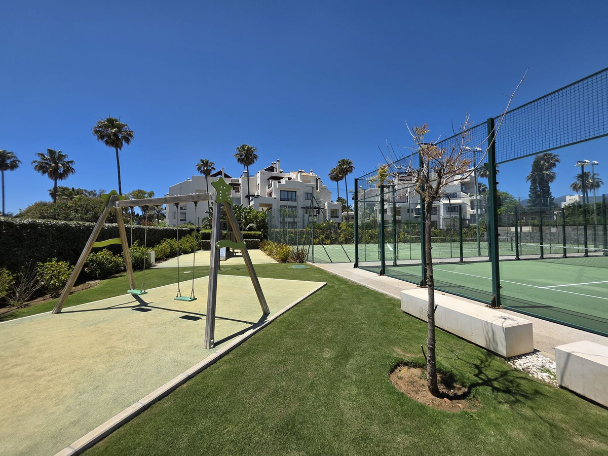 Se vende Adosada de 4 dormitorios en Costa Del Sol, Málaga, España