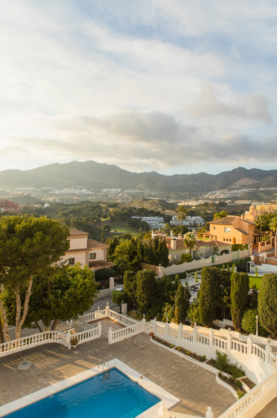 6 Bed Townhouse for sale in Benalmadena Costa Del Sol, Málaga, Spain