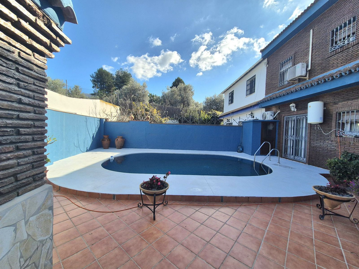 Se vende Pareada de 4 dormitorios en Costa Del Sol, Málaga, España