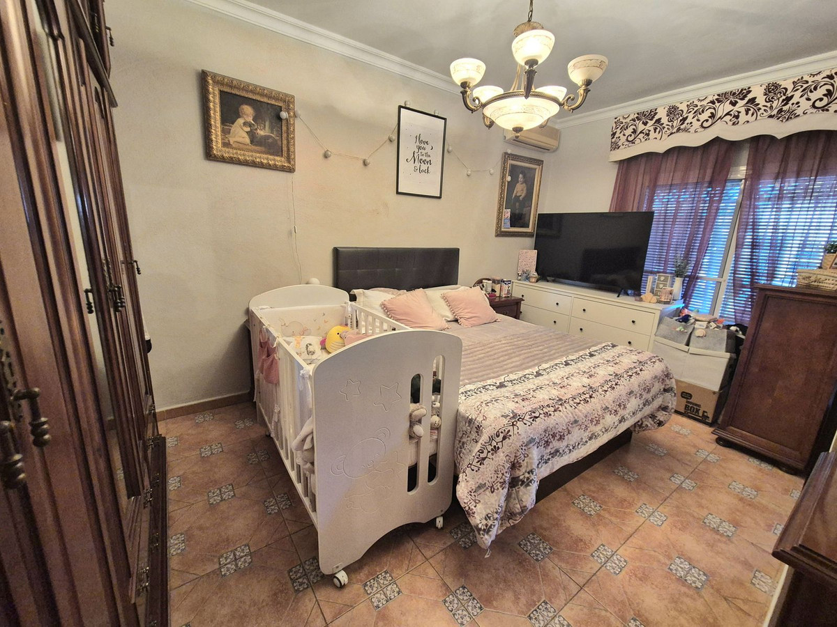 Se vende Pareada de 4 dormitorios en Costa Del Sol, Málaga, España