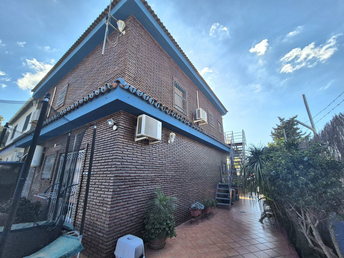 Se vende Pareada de 4 dormitorios en Costa Del Sol, Málaga, España