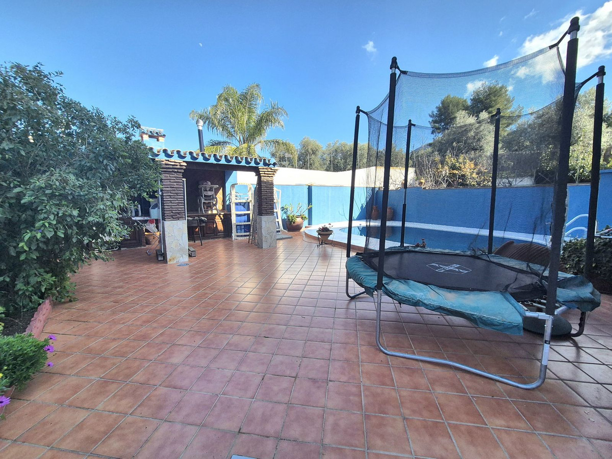 Se vende Pareada de 4 dormitorios en Costa Del Sol, Málaga, España