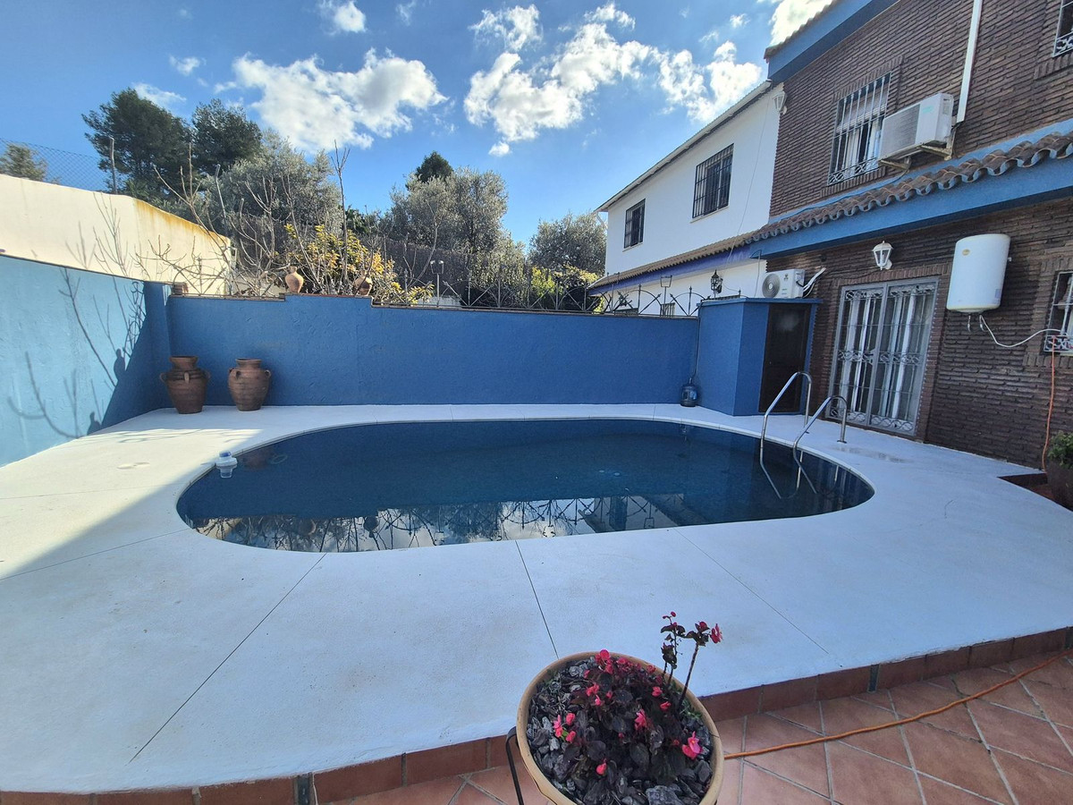 Se vende Pareada de 4 dormitorios en Costa Del Sol, Málaga, España
