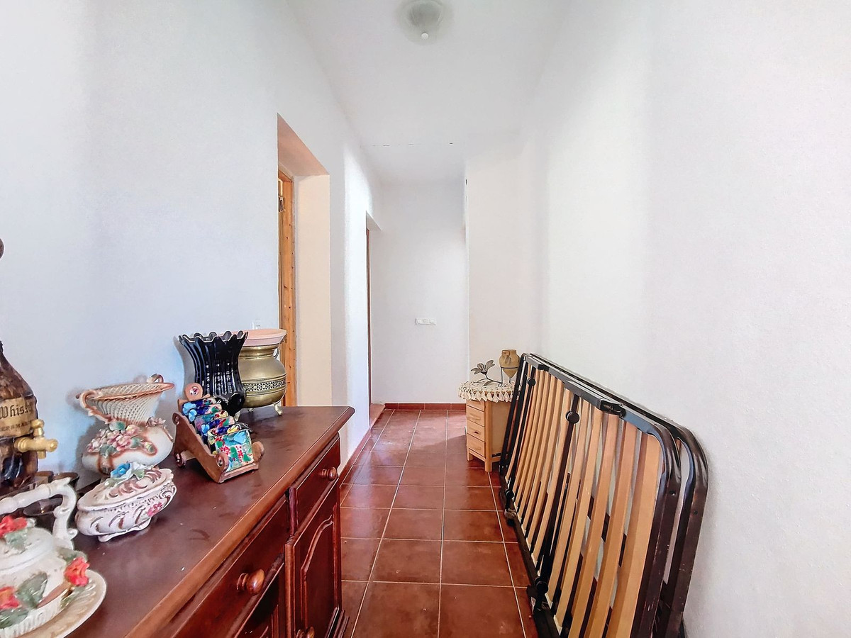 Se vende Finca - Cortijo de 4 dormitorios en Costa Del Sol, Málaga, España