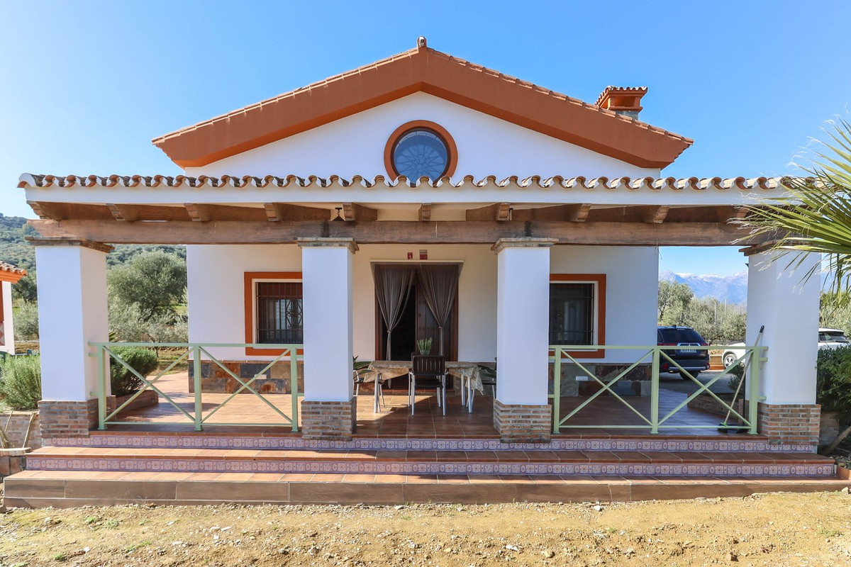 4 Bed Townhouse for sale in Guaro Costa Del Sol, Málaga, Spain